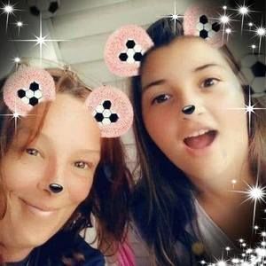 Meet your Posher, Carla